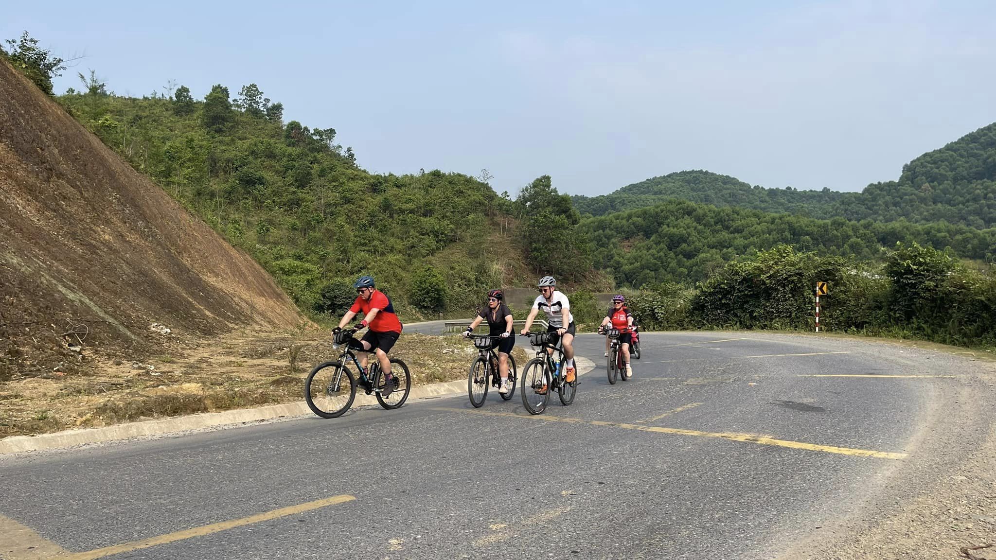 4 days Saigon Biking to Dalat - Mui Ne Beach
